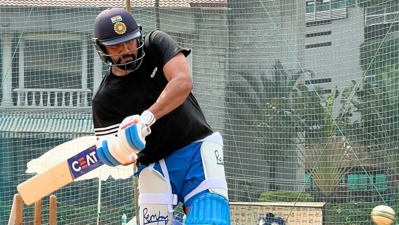 Rohit Sharma training picture goes viral on the internet