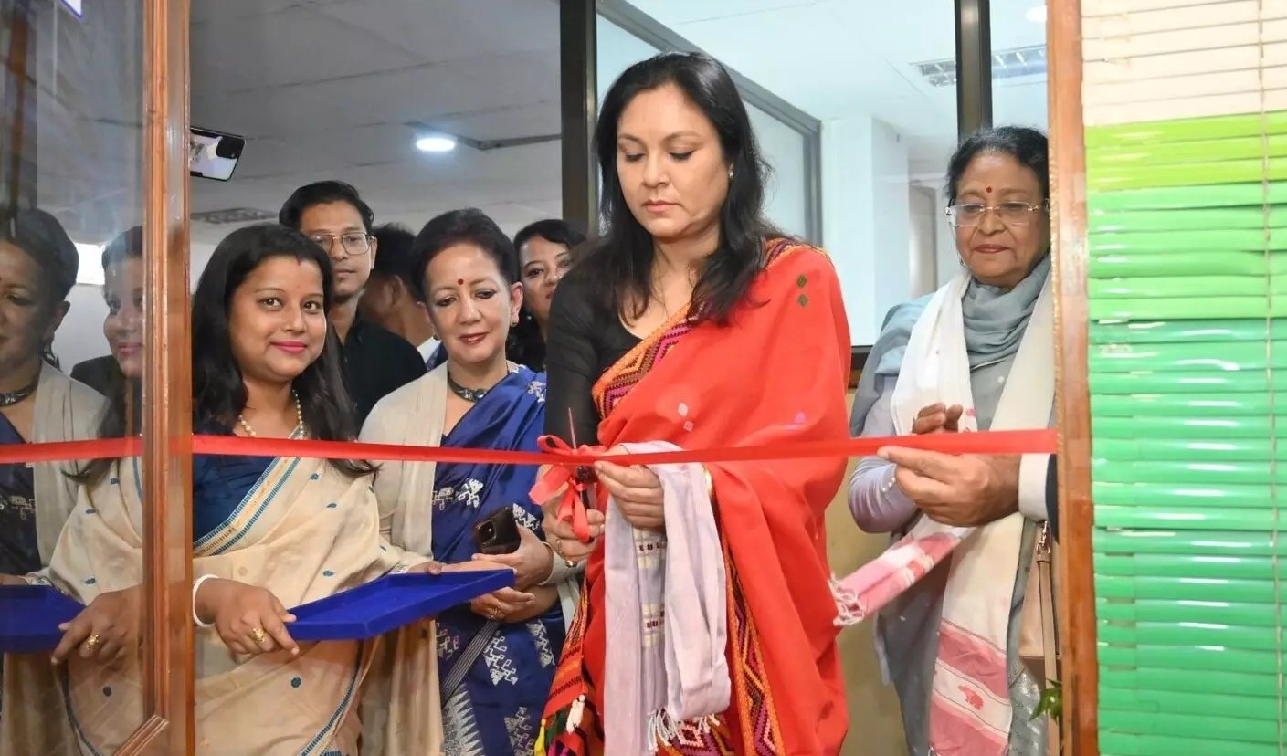 Launch of the jewellery and handicrafts LBI at Bamunimaidan