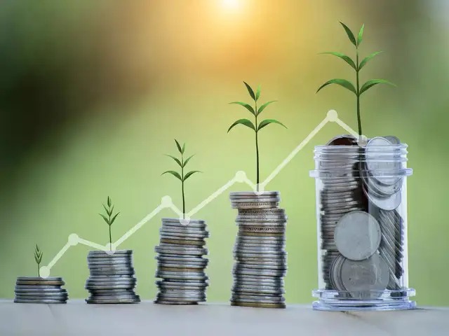 Silver tops gold, equities, bitcoin and real estate as best asset class of 2025