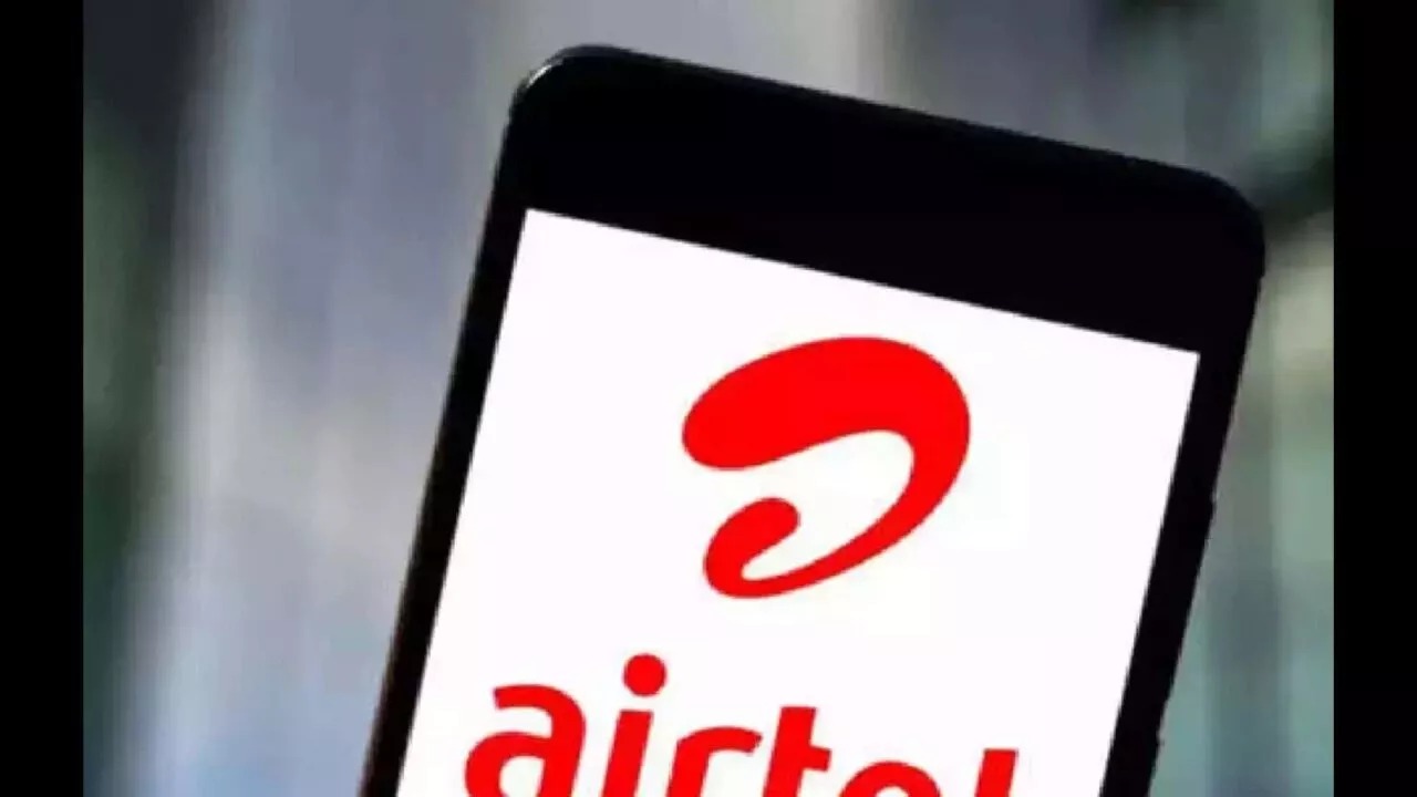 Airtel partners Adobe to offer Express Premium access free to 360 mn customers